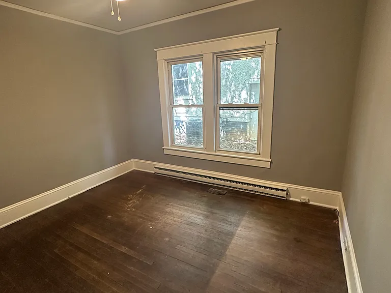 1400 W Market St — Photo 10
