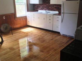 15 Pine St APT 1, Dudley, MA 01571