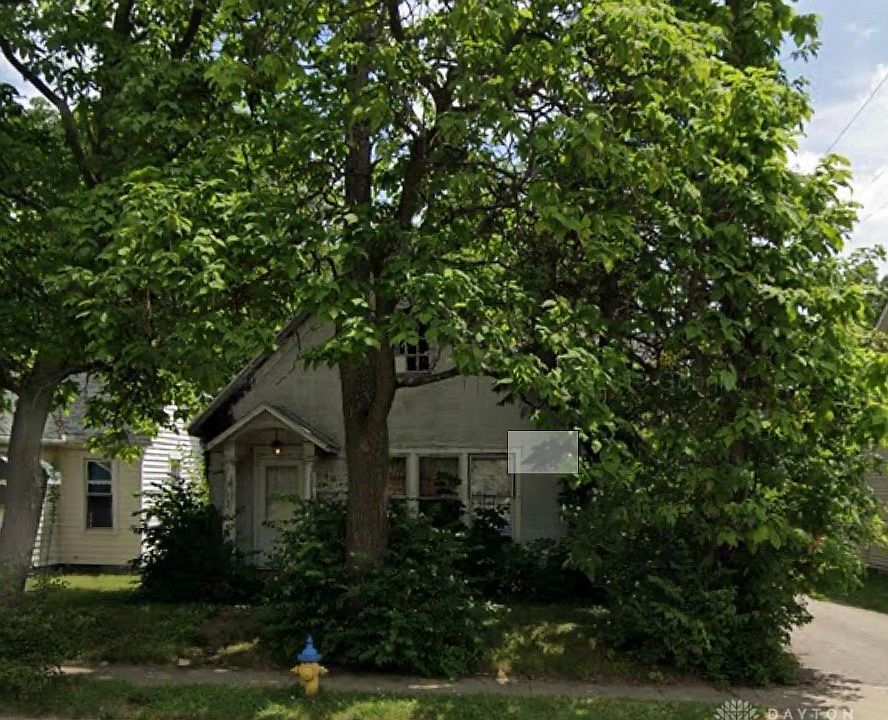 1st image of 2100 Catalpa Dr