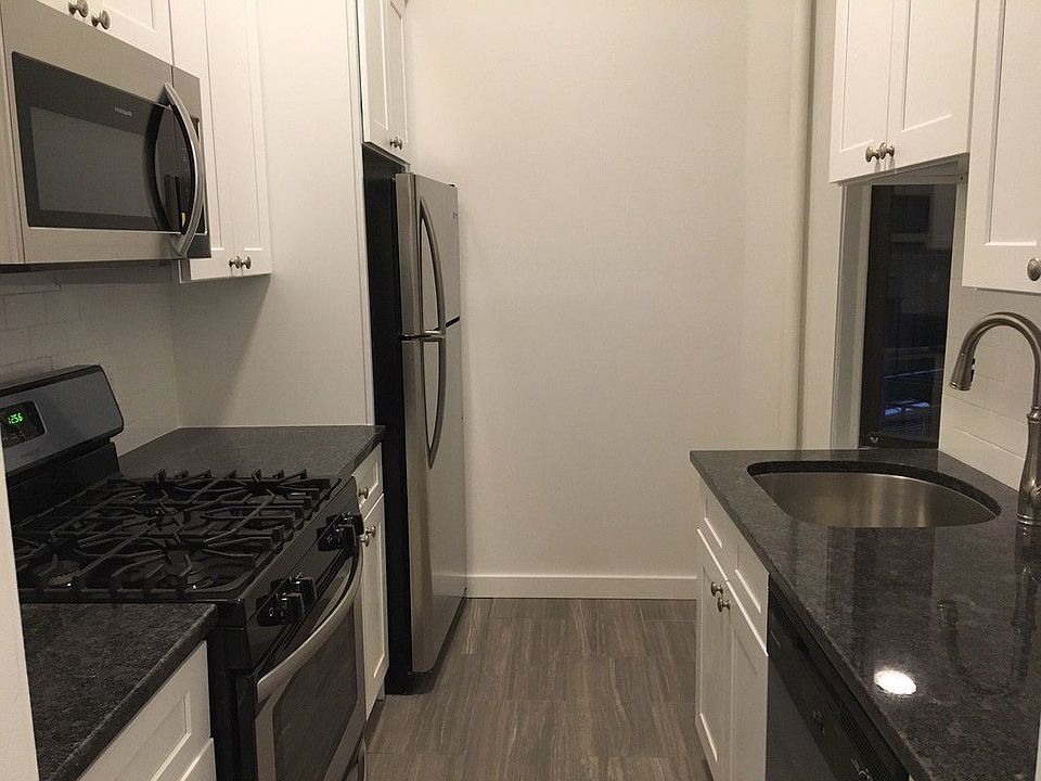 1st image of 333 E 88th St APT 1B