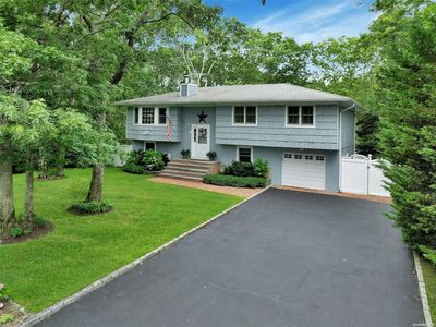 18 Hubbard Lane, Hampton Bays, NY, 11946