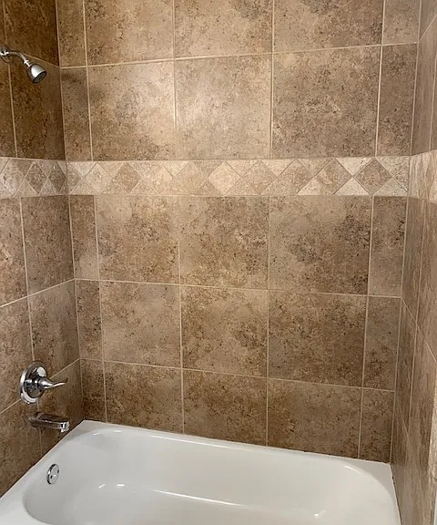 1018 W Granite St — Photo 8
