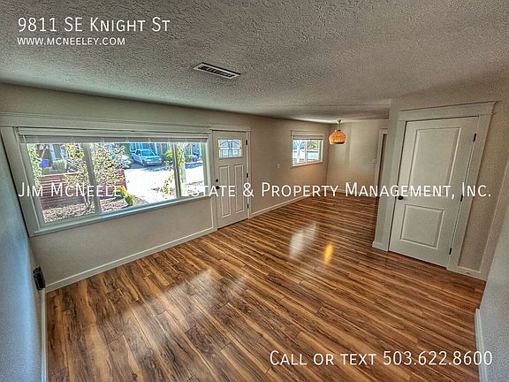 5th image of 9811 SE Knight St