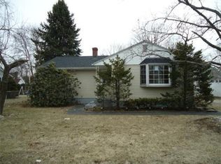 903 McKinstry Ave, Chicopee, MA 01020