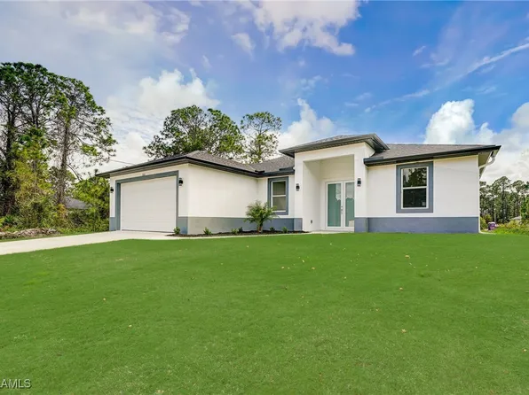 6049 Higgins Ave, Fort Myers, FL 33905