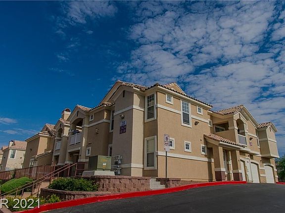 2nd image of 5855 Valley Dr Unit 1083