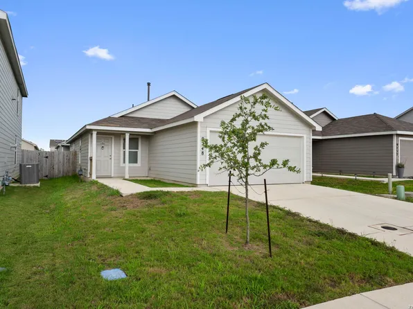 9248 James Bowie, Seguin, TX 78155