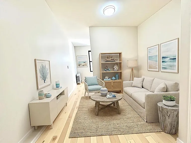 335 W 29th St #4L — Photo 10