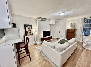 244 W 4th St APT 1G, New York, NY 10014