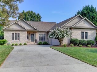 318 Tigitsi Way, Loudon, TN 37774