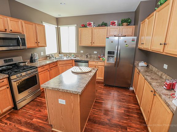 4th image of 913 Vertin Blvd