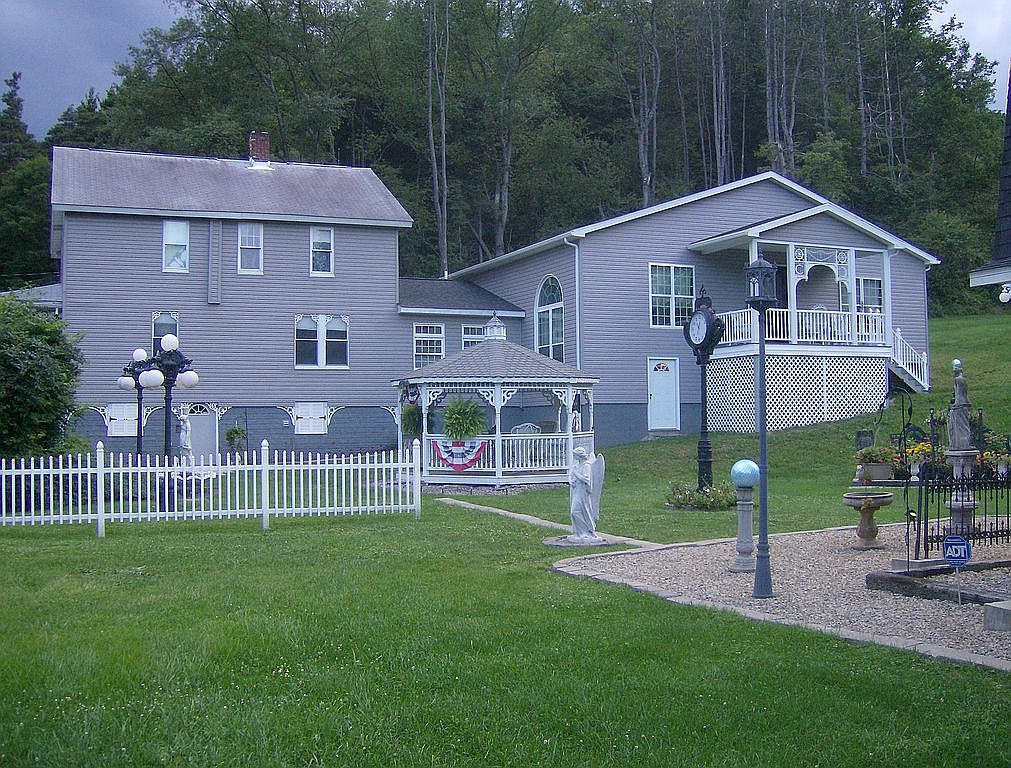 785 Vanderbilt St, Commodore, PA 15729 Zillow