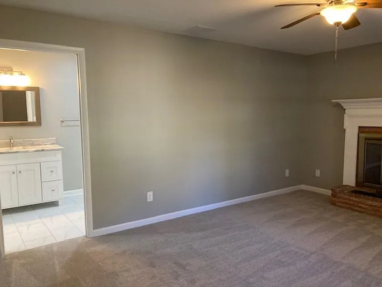 5386 Denwood Ave — Photo 19