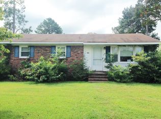 505 W C St, Erwin, NC 28339