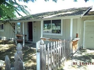 501 S 2nd St, Talent, OR 97540