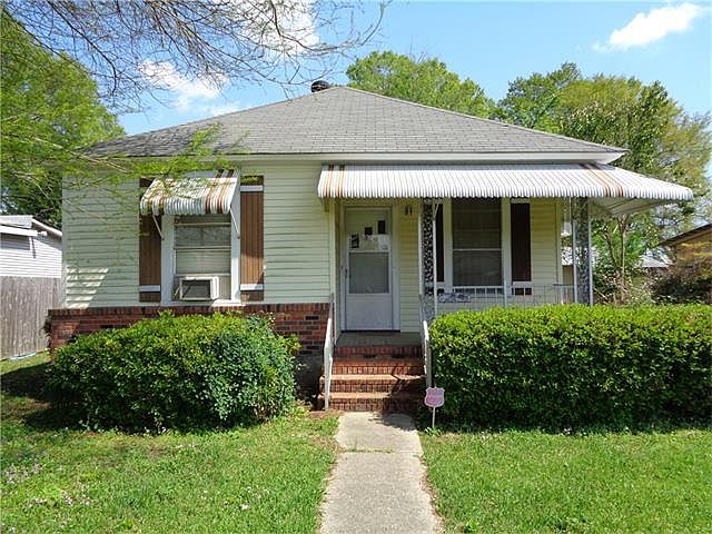 1st image of 730 Avenue E