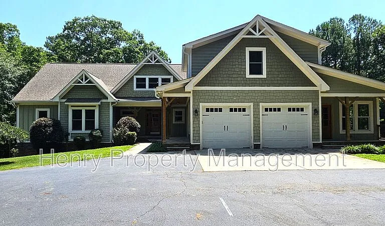 5804 Yates Mill Pond Rd — Photo 2