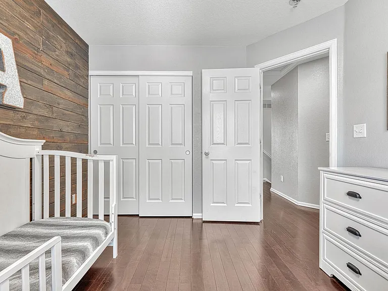 10566 Cherrybrook Cir — Photo 24