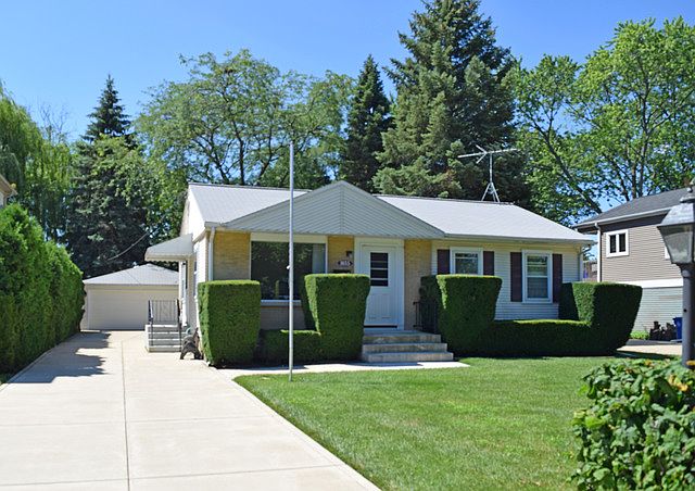 1st image of 1655 Wicke Ave