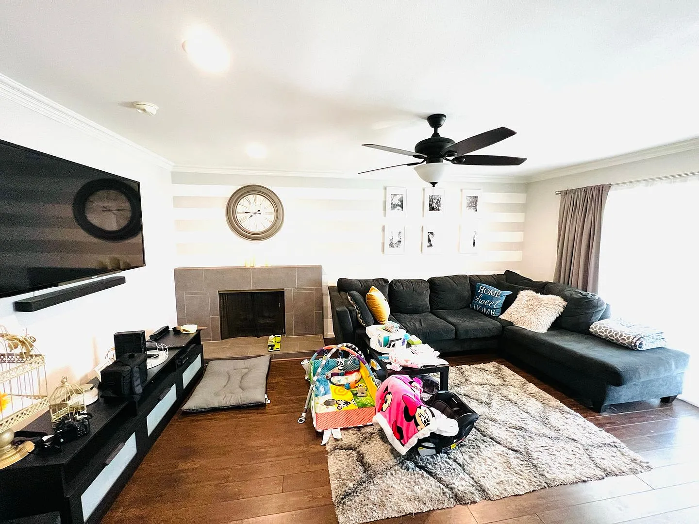 Simi Valley - 4 Bedroom 2.5 Bathroom - 10 min commute to the San Fernando Valley — Photo 2