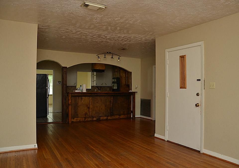 1st image of 2508 15th St