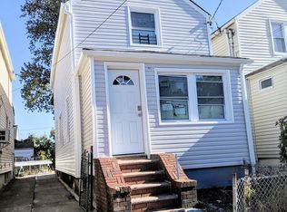 12823 148th St, Jamaica, NY 11436