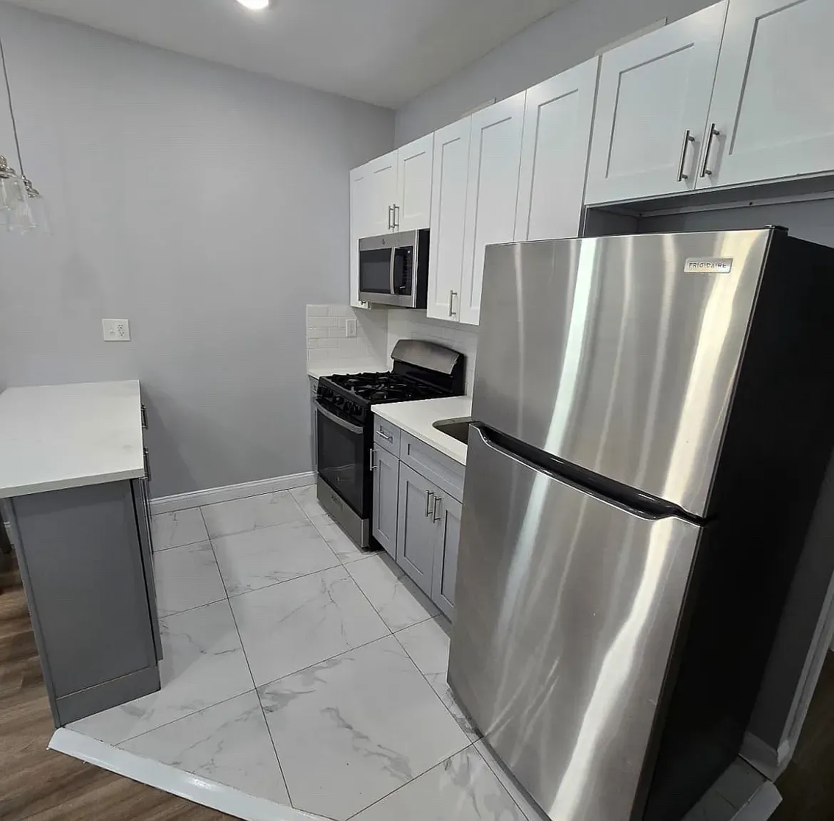 1 bed, 1000 sqft, $1,350 — Photo 3