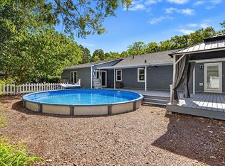 100 Farmington Dr, Clayton, NC 27520
