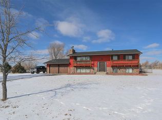1664 Willow Creek Rd, Casper, WY 82604