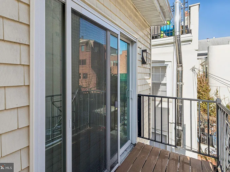 789 S 2nd St — Photo 43