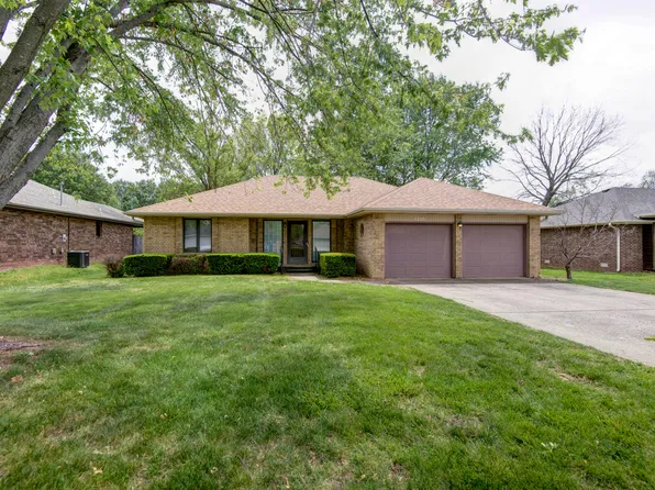 1210 W Seminole Street, Springfield, MO 65807