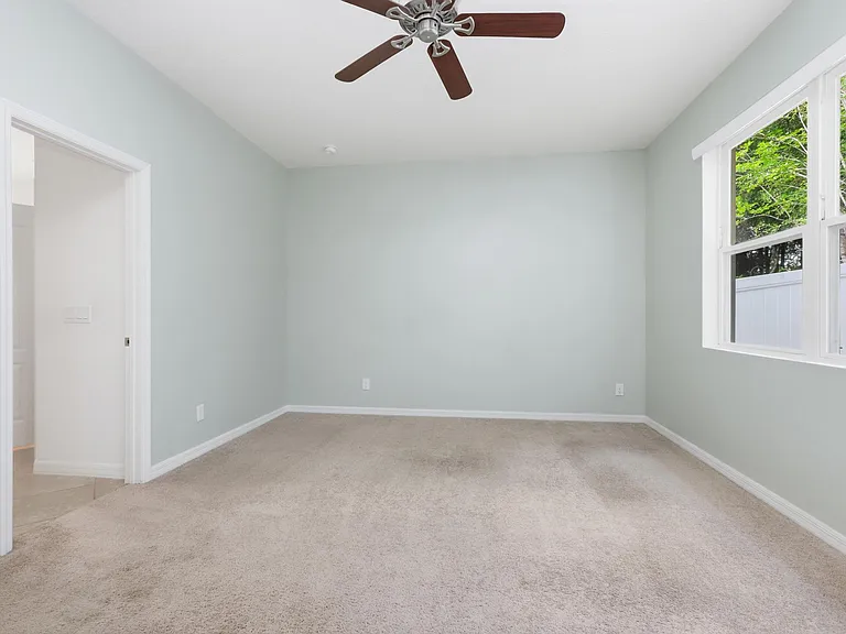 740 Preakness Cir — Photo 16