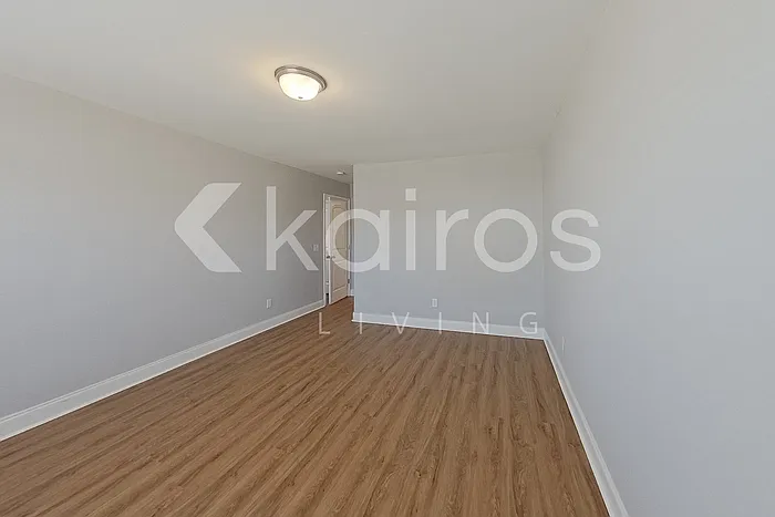 228 Western Red Cedar Dr — Photo 18