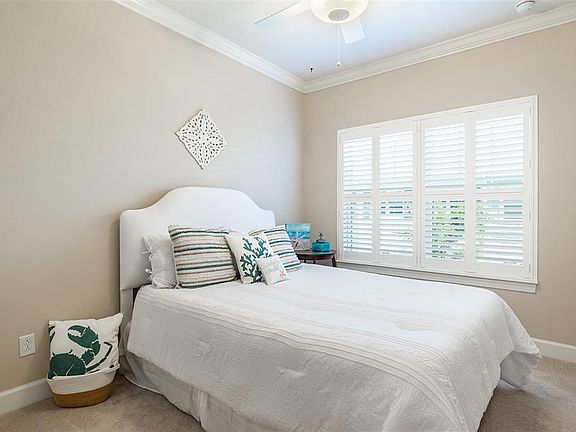 5th image of 5929 Anchorage Way S