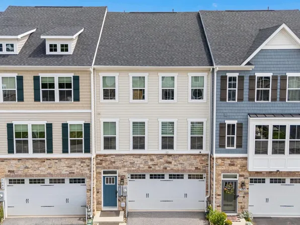 3062 Shaws Rd, Edgemere, MD 21219