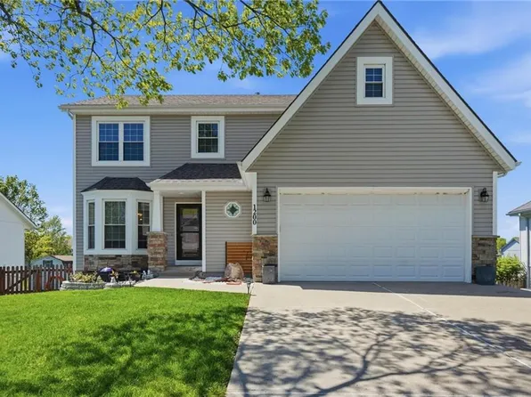 1200 Tyler Ln, Greenwood, MO 64034