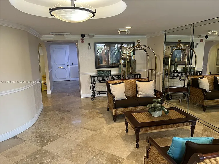 950 Ponce De Leon Rd #2100 — Photo 15