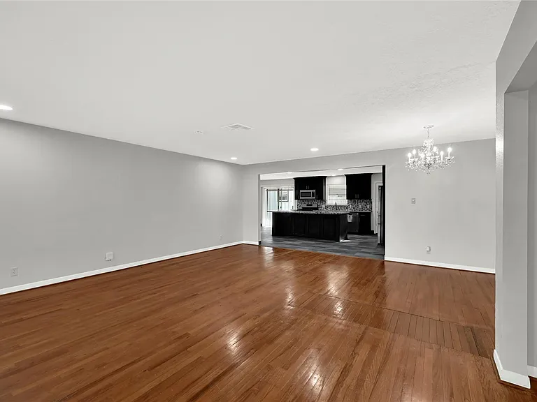 8603 Freewood St — Photo 5