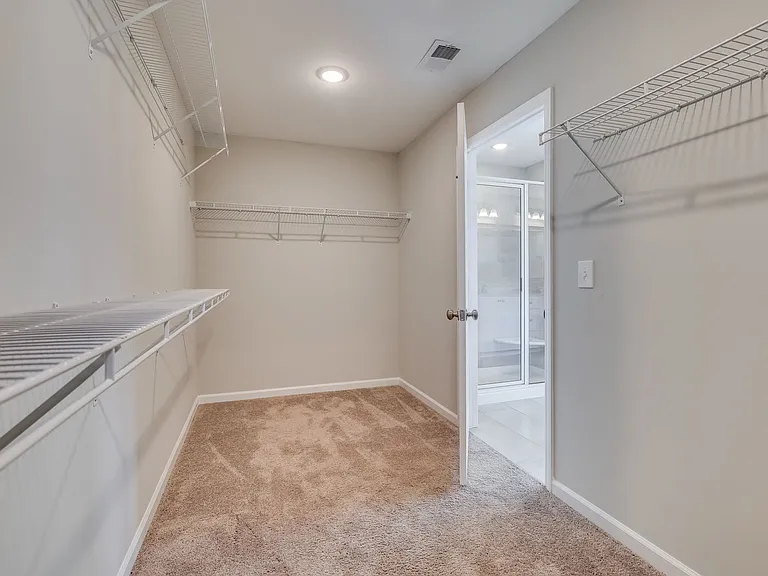 410 Matthew Ln #20 — Photo 39