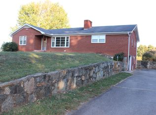 210 Odonald Rd, Asheville, NC 28806