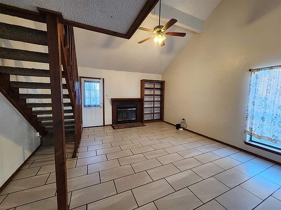 5th image of 4910 SE Mills Ave