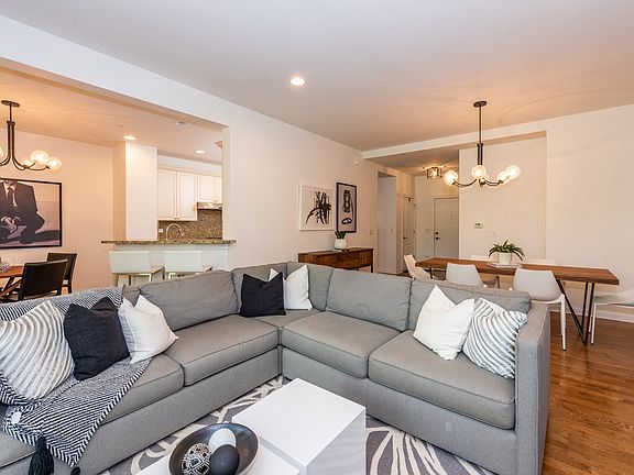 4th image of 1800 Amberley Ct APT 206