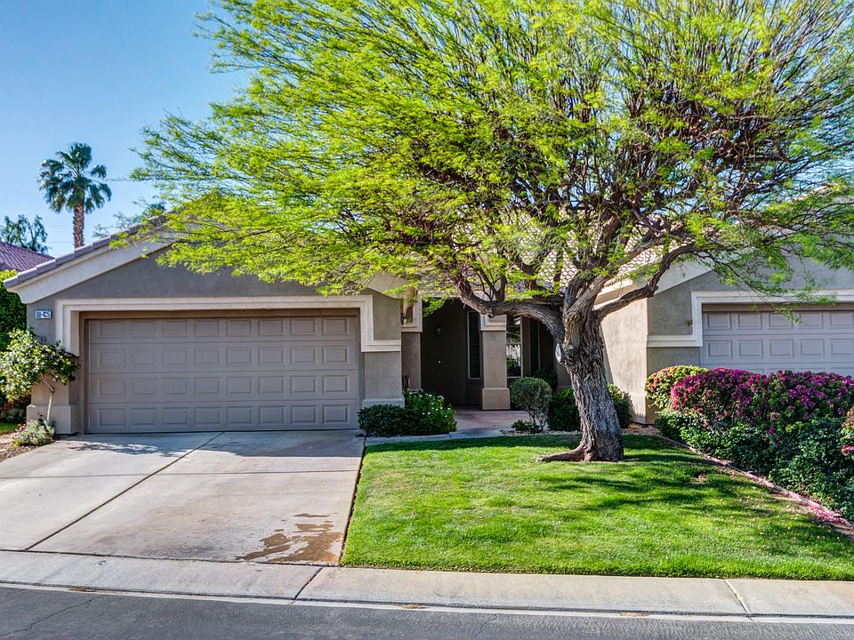 1st image of 80425 Portobello Dr