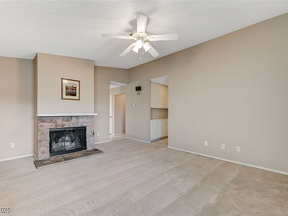 4th image of 7105 Cornflower Dr