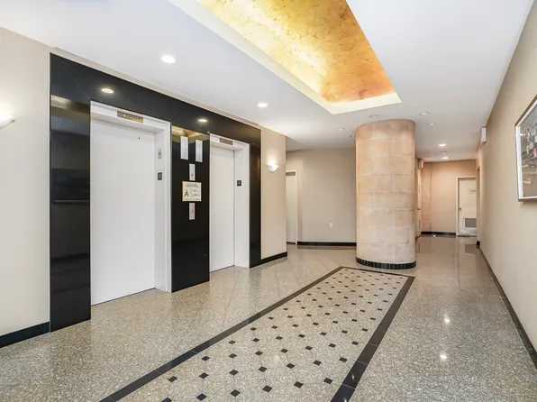 10 Bay Street Landing image 26 of 30