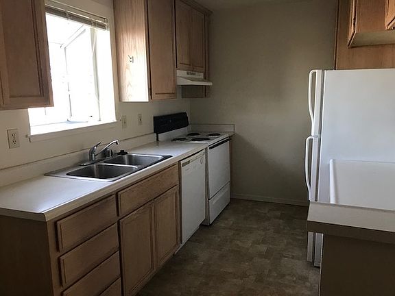 3rd image of 1243 High School St APT O