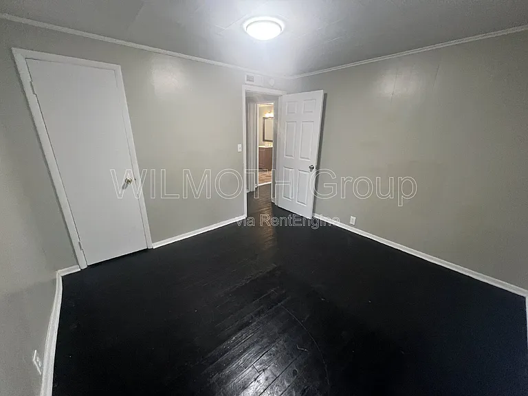 210 Whitlock Ave #A — Photo 8