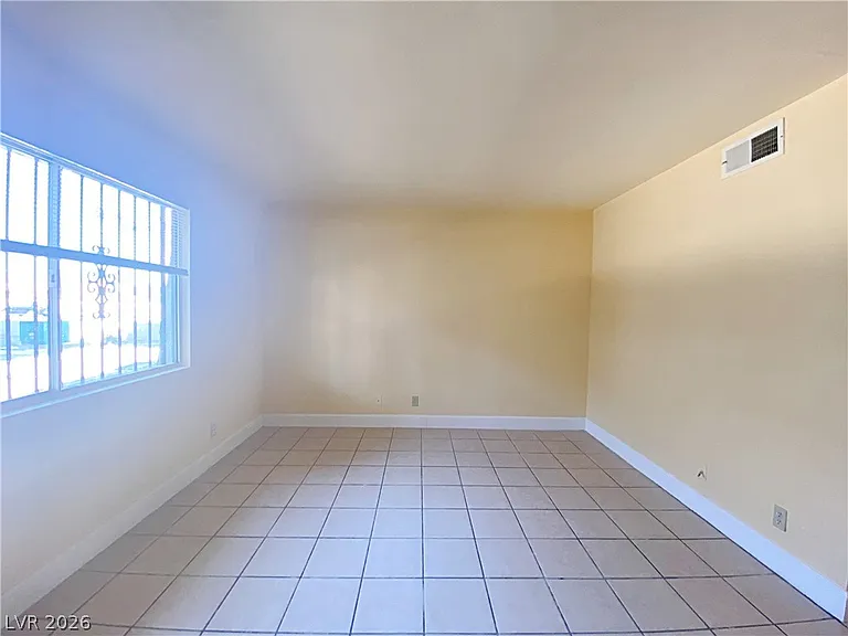 894 Rhinegold Way — Photo 17