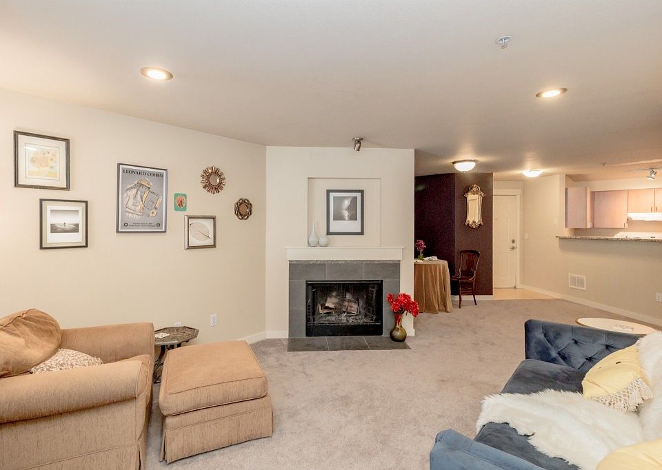 1st image of 7711 NE 175th St Unit E113