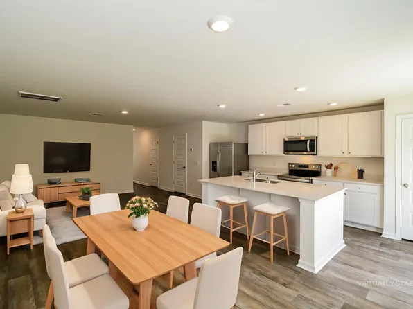 87 Striker Rd, Pt Wentworth, GA